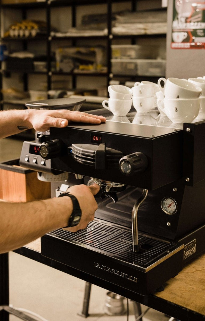 La Marzocco Linea Mini R Espresso Coffee Maker Black - Bean Bros.