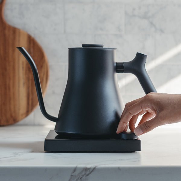 Fellow Stagg EKG PRO Kettle - Electric Pour-Over Kettle - Matte Black - Bean Bros.
