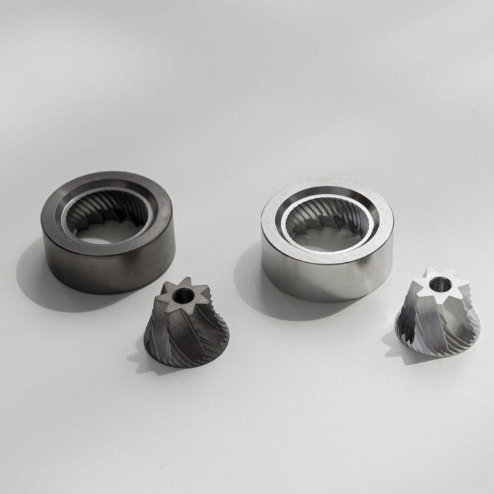 Option O Lagom Mini Black Compact Coffee Grinder