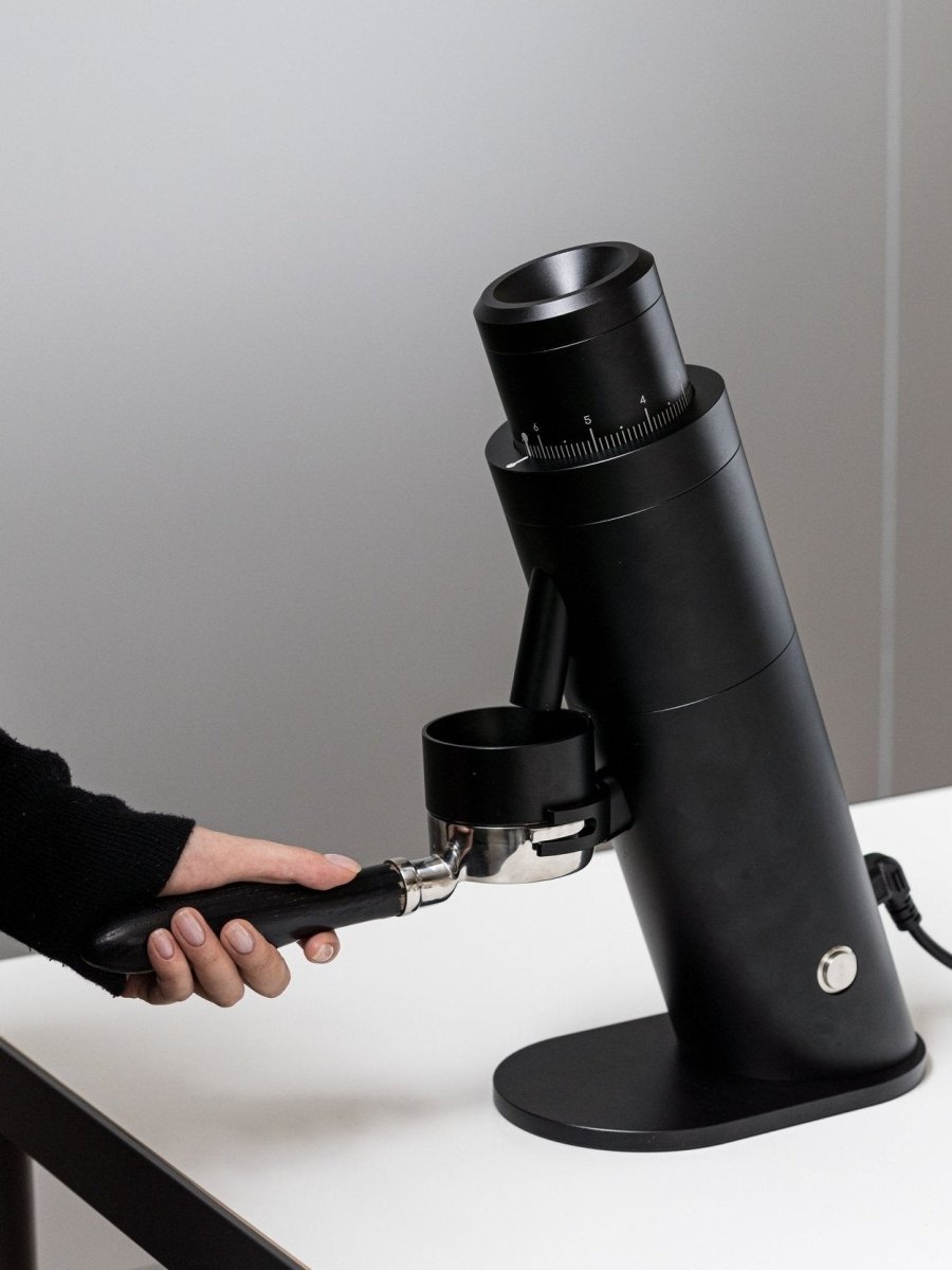 Option-O Lagom P64 - Silver - Coffee Grinder - Bean Bros.