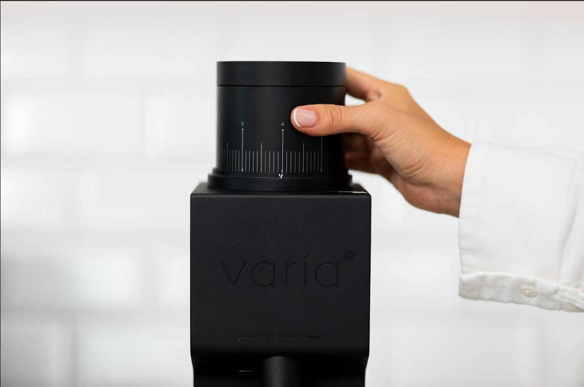 Flat burrs as standard, conical when you fancy
