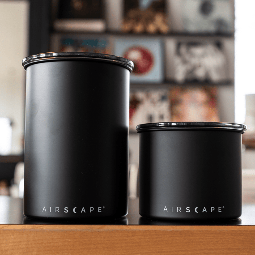 Airscape Classic Coffee Canister – Matt Black, 950 ml - Bean Bros.