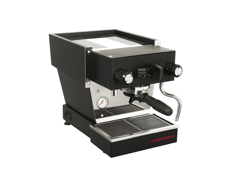 La Marzocco Linea Micra in Schwarz, Dreiviertelansicht