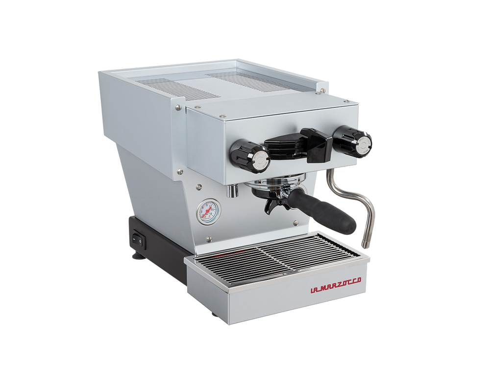 La Marzocco Linea Micra in Hellgrau, Dreiviertelansicht