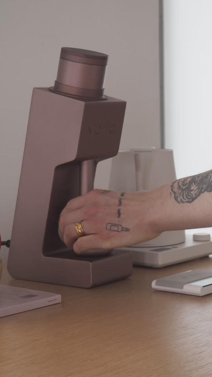 Varia VS4 - Präzisions-Kaffeemühle mit konischem Mahlwerk - Rose