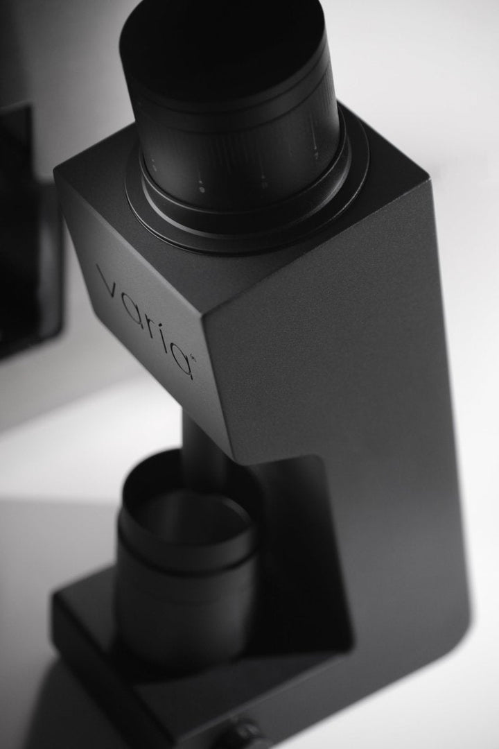 Varia VS4 dosing cup under the grind outlet