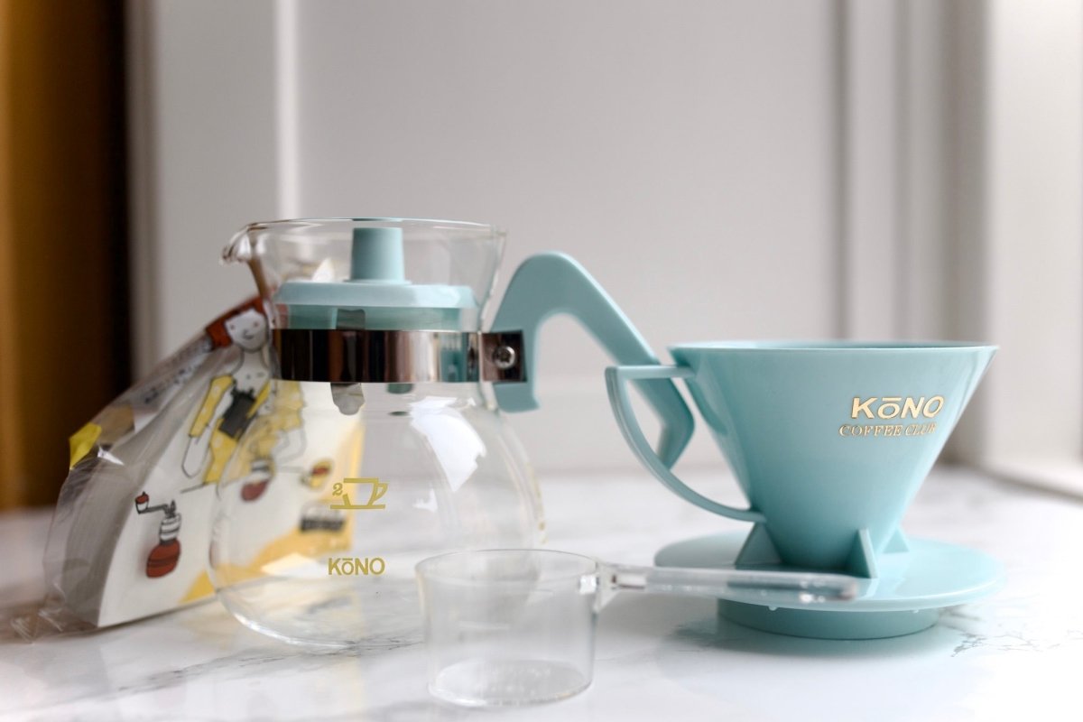 KONO コーヒードリッパー meimon2 KONO Meimon Coffee Dripper Set - Mint Blue – Bean Bros.